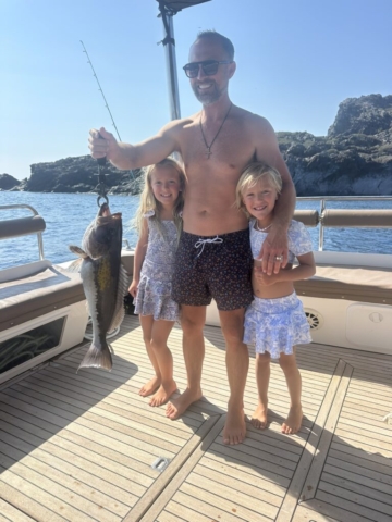 Pirate Fishing Santorini 35