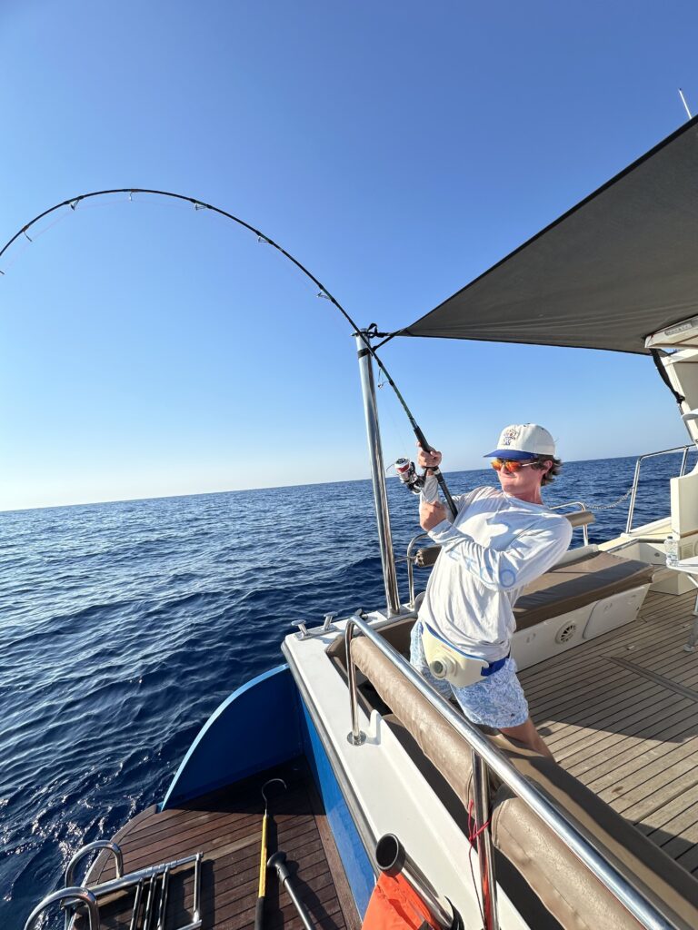 Pirate Fishing Santorini
